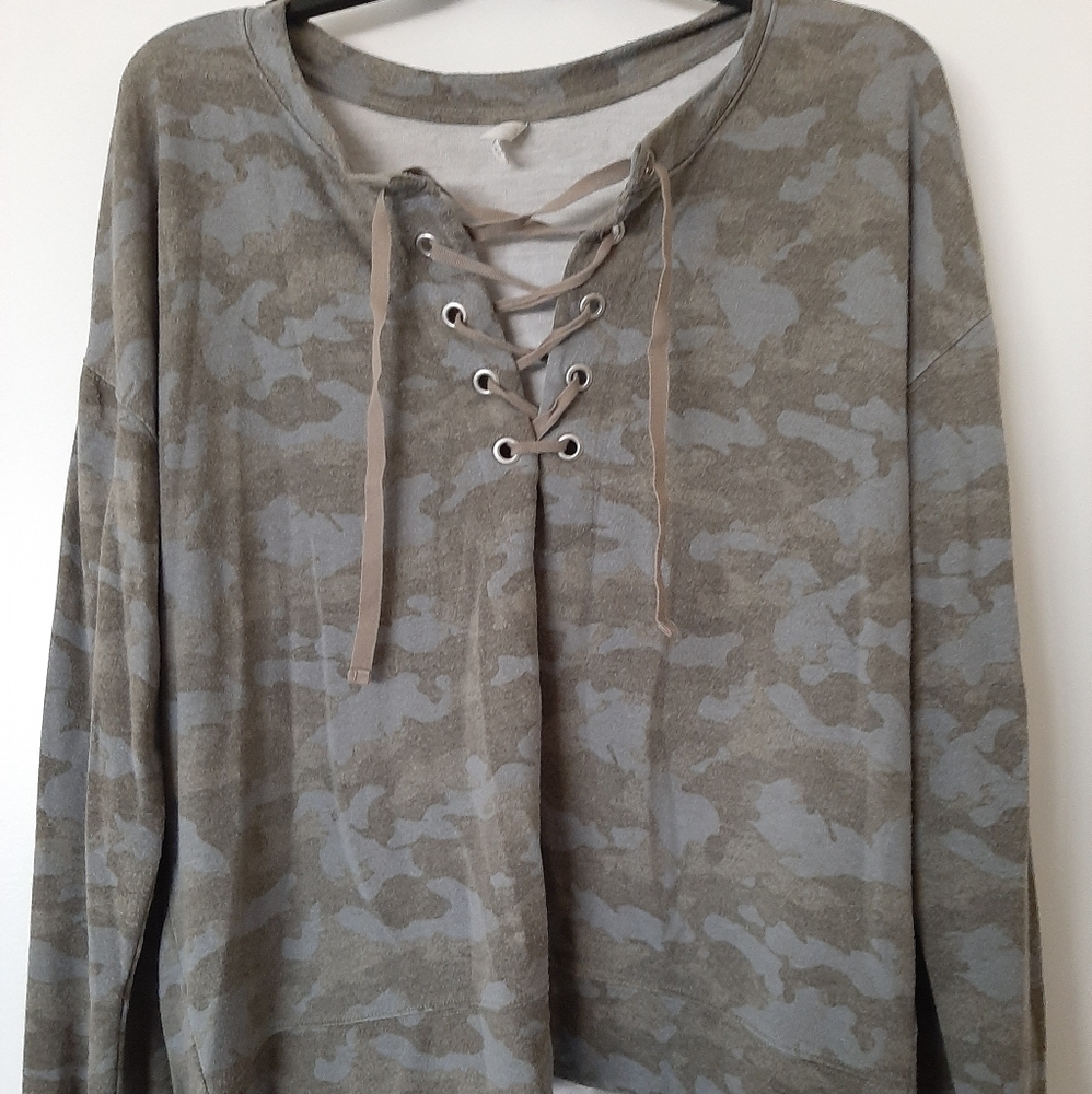 Sweater shirt